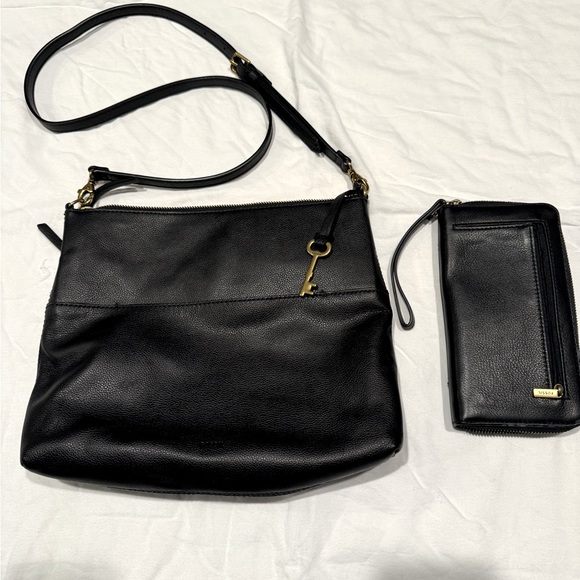 Fossil Crossbody and Wallet combo - Picture 1 of 3